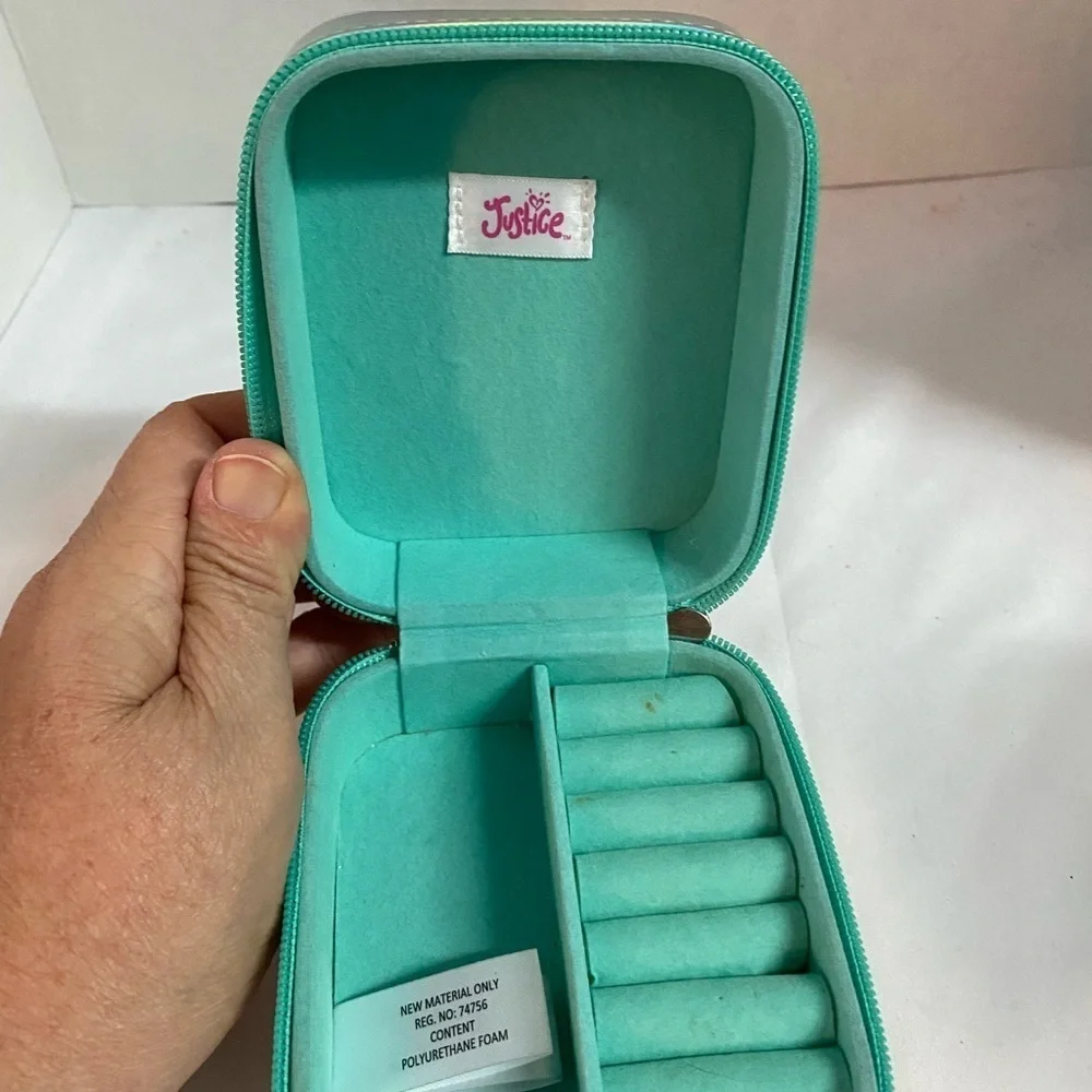 Justice Unicorn Jewelry zipper box (FH)
